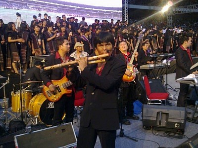 Korem Sihombing Gelora Bungkarno Jubileum HKBP 150 Th